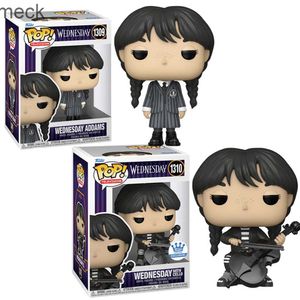 Anime Manga 10 cm POP Mercredi Addams Famille Action Figure Anime Poupée Acrylique Mignon Décoration Périphérique Accessoires Cadeaux D'anniversaire