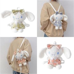 Série d'anime Nouveau étiquette de robe de chien blanche transformée sac en peluche de jouet en peluche