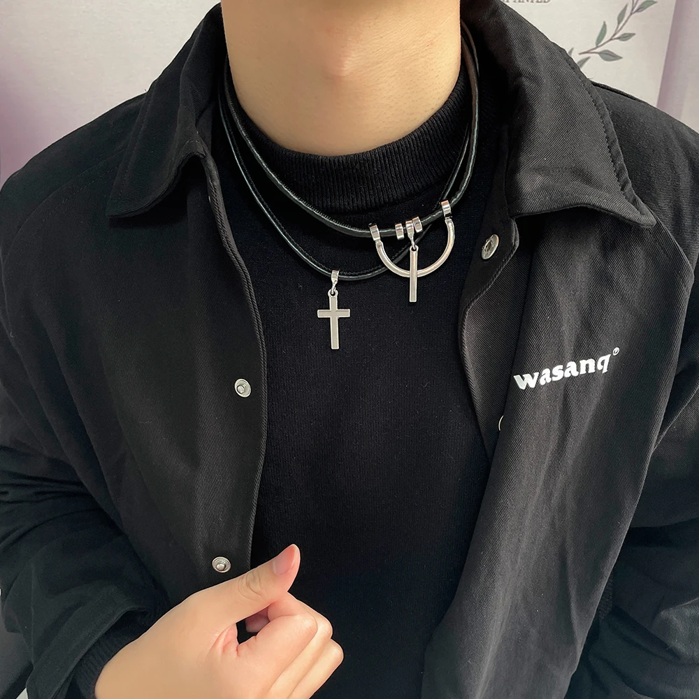 Anime Tokyo Revengers Halsband Keisuke Baji Vintage Punk Cross Pendant Halsband Kvinnor Män Choker Kawaii Jewelry Gift Accessorie