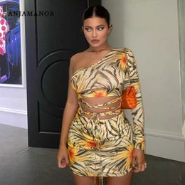 Anjamanor Kylie Jenner Sexy Print Mini Drbirthday Club Outfits Uitgehold Lace Up One Shoulder Bodycon Bandage DRD70BE21 X0529