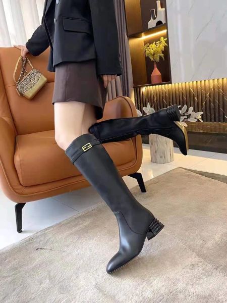 Bota de tobillo Botas largas Mujer piel de becerro negro invierno diseñador de lujo moda dama pierna delgada rodilla sobre botines bombas de tacón bajo