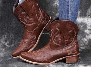 Enkel laarzen vrouwen herfst casual winter cowboy western lederen cowgirl booties korte cossacks bota's hoge hakken schoenen t230824 563
