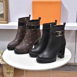 Enkellaarzen Dames Beaubourg Laureate Platform Woestijnlaarzen Designer Boot Luxe hoge kwaliteit Mefropolis Platte Ranger Dikke hak Frenum Martens laarzen 13