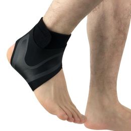 Calcetines de soporte para el tobillo Compresión transpirable Anti esguince Pies izquierdo / derecho Cubierta del talón Envoltura protectora Ropa deportiva