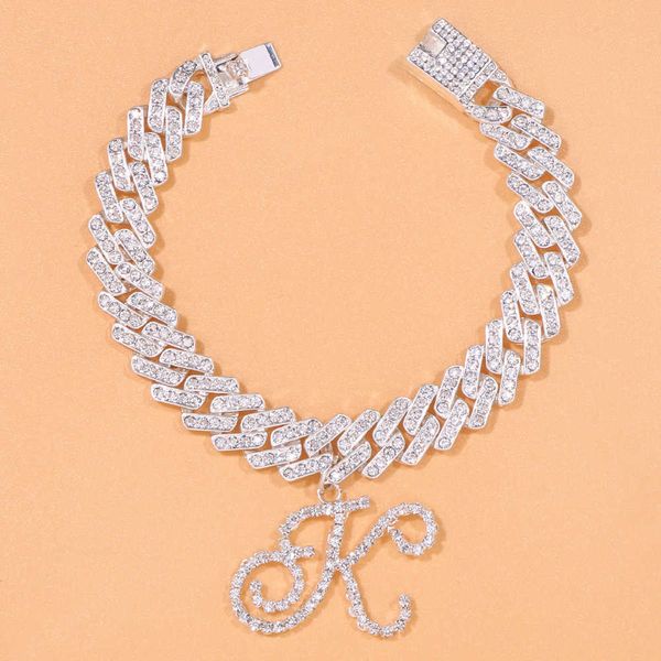 Tobilleras Az Iced Initial Cuban Link Tobillera Pulsera al por mayor Accesorios de playa 26 Cadena de pie de letra Gran dama Tobillo Rhinestone Joyería 230608