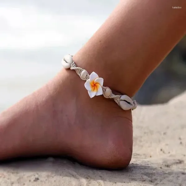 Chevilles boho bohème de la mer de la mer de la marine de fleur de fleur de fleur tissée pour femmes bracelet de conque étoile de mer sur la plage de la jambe