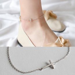 Bracelets de cheville Delysia King Women Celebrity Style Cross-strand Horizontal avec chaîne personnalisée initiale exquise