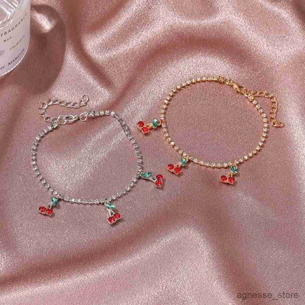 Bracelets de cheville Nouvelle mode rouge cerise gland Tennis chaîne cheville pour femmes brillant cristal Zircon fruits pendentif cheville Bracelet plage bijoux R231125