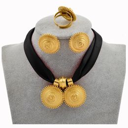 Anniyo Diy Cadena de cuerda Ethiopian Jewelry Conjunto de joyas de oro Eritrea Estilo étnico Pendientes colgantes Habesha Anillo #217106 240510