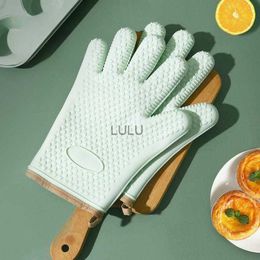 Gants de four isolés anti-brûlure Cuisine Four à micro-ondes Mitaines de cuisson Épaissie Gants en silicone résistant à la chaleur à cinq doigts HKD230828