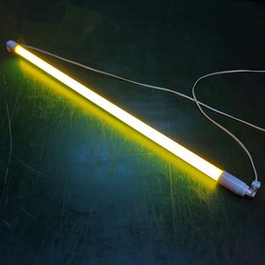 Tubos LED anti UV T5 luces seguras amarillas 4 pies 5 pies 24W AC85-265V G5 2 PINES ENDROS BLUBS 1200 mm 1500 mm 4 pies 27000k lámparas sin protección ultravioleta Iluminación de exposición 110V 220V
