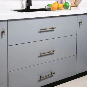 Le tiroir de commode en laiton antique tire le tiroir des poignées de cuisine ancienne tire les boutons de chambre à coucher