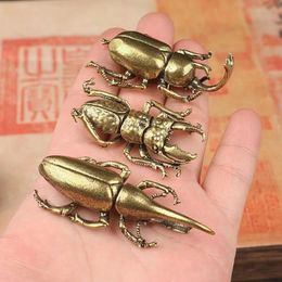 Bronze antique coléoptères miniatures figurine Small Desk Decorations Vintage Copper Insect TEA PETS ACCESSOIRES DE DÉCOR HOME DÉCORS 240408