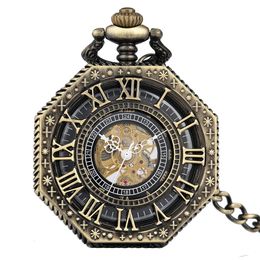 Antique BronzeBlacksilverred Copper Octogone Manuel de poche mécanique montre vintage Roman Numerals Hand Winding Retro Clock 240327