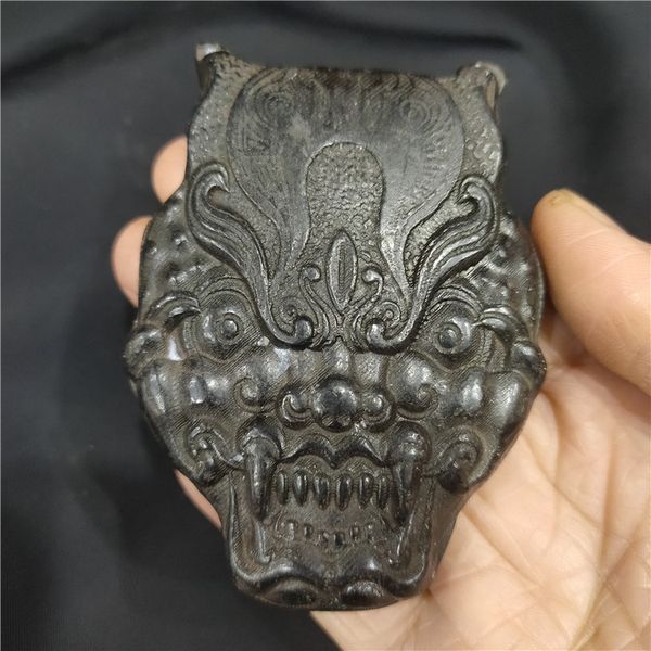 Artesanía antigua piedra de hierro cultura Hongshan Yurui bestia colgante Jade colgante piezas de mano colgante de Jade al por mayor