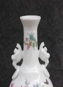 Porcelaine Porcelaine Pastel Fleur Amphore Affectuer une bouteille de fleurs Décoration Décoration du salon Craft8237520
