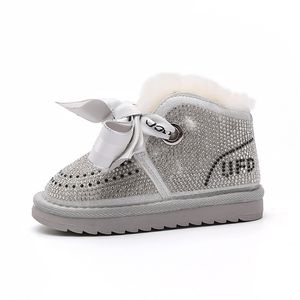 AOGT hiver bébé filles bottes princesse chaud peluche enfant en bas âge coton chaussures antidérapantes mode laine infantile botte de neige 211022