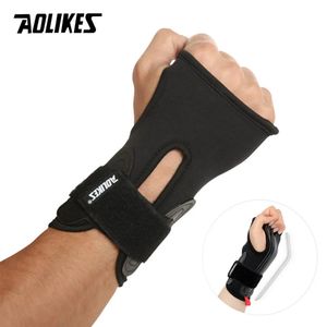 AOLIKES 1 paire Ski poignet Support équipement main Protection rouleau paume coussinets protecteur Snowboard patinage garde hommes femmes 240322