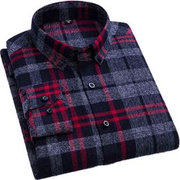Aoliwen merk mannen 100% katoen rode marineblauw plaid lange mouw shirt 7XL lente herfst casual zweet absorberend zacht slim fit shirt g0105