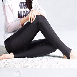 AOSHENG Automne Hiver Leggings Épais Mode Solide Slim Pantalon Lady polaire Chaud Leggings Casual Noir Brillant Taille Haute Leggings LJ201104