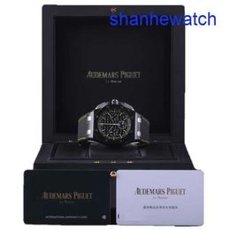 AP ATHLEISURE DU TRIPE ROYAL OAK Série offshore 26420CE Plaque noire Jaune d'aiguille Stripe Gravure Automatique mécanique Homme montres plaque 43 mm Complete