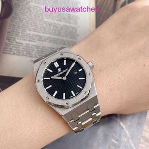 AP Casual Chep Watch Royal Oak Series Watch Womens 33 mm Diamètre Quartz Mouvement Précision acier Platinum Lieu de luxe Watch