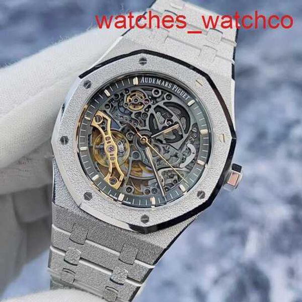 AP Gentlemen's Wrist Watch Royal Oak Series 15407BC Hammer Gold Process connu sous le nom de gold cadran Hollow à double bilan