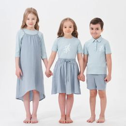 AP estampado Muslin Set niños Topa de algodón de algodón de verano para niños con faldas de shorts de muselina Matrimonio de ropa casual 240403