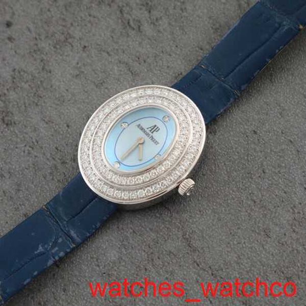 AP Racing Wrist Watch 67395BC Femme Plaque bleue claire Diamond Diamant 18k White Gol Quartz Womens Watch