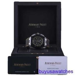 AP SPORTS TROUPE ROYAL OAK Série offshore 26420CE Plaque noire Jaune d'aiguille Stripe Gravure Automatique mécanique Homme montres plaque 43 mm Complete