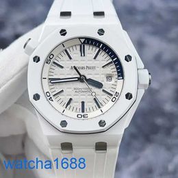 AP pols horloge Montre Royal Oak Offshore Series 15707CB wit keramisch materiaal blauw roteerbare binnenringdatum display automatische mechanische heren horloge