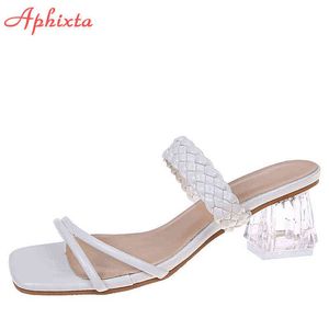 Aphixta 2021 Nouvel Été Vert Transparent Talons Carrés Femmes Mules Design Pantoufles Sandale Diapositives Chaussures Tressées Femme Y220224