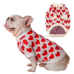 Vêtements de créateur de vêtements de chien marque de chien habitant Valentines day chiens pulls rose coeur design chiot swetshirts avec lettres classiques patte