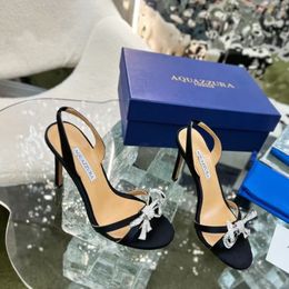 AQUAZZURA dernières Designers sandales pour femmes talons Satin Fashion sexy Bow chaussures de robe de mariée cristal orné de strass talon aiguille sandale à bride à la cheville