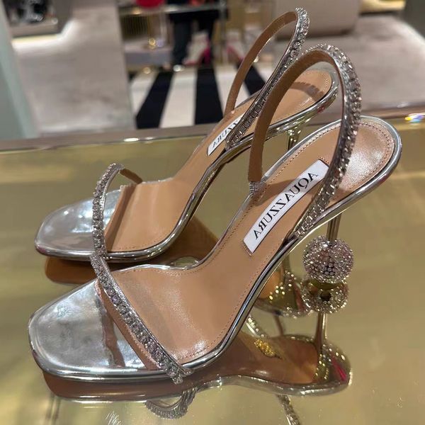 Sandalias Aquazzura Mujer Yes Darling Sandalia de tacón de aguja con incrustaciones de cristal 95 mm Espejo plateado Bola de cristal de diamantes de imitación Mules Zapatos de noche Zapatos de diseñador de lujo