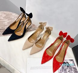 Aquazzura сзади украшение в виде кроличьих ушей Свадебные туфли на шпильке Туфли на каблуке из замши и замши туфли-лодочки женские Роскошные дизайнерские модельные туфли для вечеринкиС коробкой