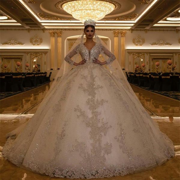 Árabe Dubai vestido de bola vestidos de novia de lujo de manga larga con apliques de cuentas de cristal vestidos de novia con cuello en V por encargo Vestidos De Novia189b