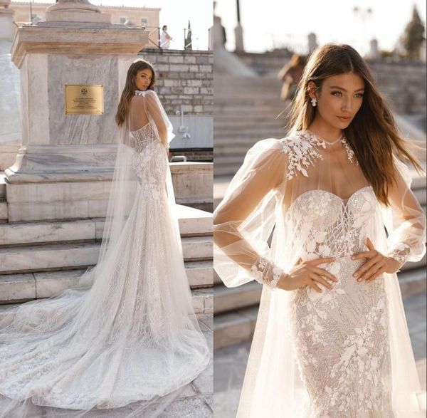 Vestidos de novia árabes 2019 con chaqueta de tul Corpiño de ilusión Vestidos de novia de encaje Tren de barrido Vestidos de novia con escote corazón