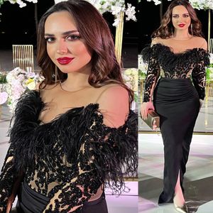 Arabisch Aso Ebi Black Sheath Prom Dresses Lace Feather Sexy Evening Formele feest tweede receptie Verjaardagsbetrokkenheid Bruidsmeisjesjurken Jurk ZJ2106 407