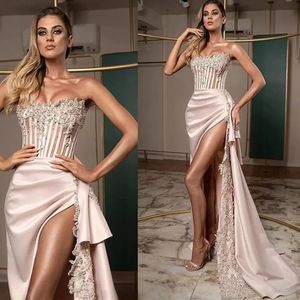 Arabe Aso Ebi Corset Robes De Soirée 2022 Sexy Haute Split Strpless Dentelle Appliques Perlée Spécial Ocn Robes De Soirée Sirène Balayage Train Femmes Vêtements De Cérémonie 328 328