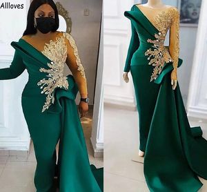 Arabisch aso ebi donkergroene zeemeermin prom jurken gouden toegewezen kant kralen pure nek lange mouwen avondjurken peplum zijkant satijnen vrouwen formele slijtage cl1816