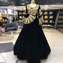 Arabische zwarte veet Caftan avondjurken met gouden kanten lange mouwen applique vestidos novia kosovo albanese gewaad soiree