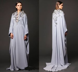 Robes Arabes Robes De Soirée De Soirée V Cou Papillon Appliques À Manches Longues Robes De Bal Mousseline Dubaï Abaya Mère De La Mariée Robes De Célébrités