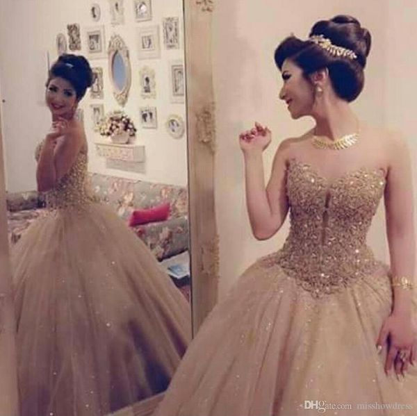 Vestidos de quinceañera de encaje de novia de oro árabe Apliques de encaje de tul Vestidos de bola con cuentas Hasta el suelo Fiesta de baile Vestidos de princesa BA3711