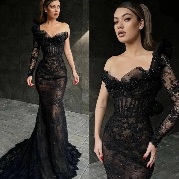 Arabic One Elegant Shoulding Black Lace Vestis de noche Corsé con cuentas Mermaid Vestido formal para mujeres Sexy Sexy Prom Vestidos OCN especiales