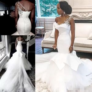 Vestidos de novia de sirena de talla grande árabe batas de soirée Vestidos de novia de un hombro con cuentas de tren largo