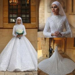 Árabe Vintage musulmán vestidos de novia de manga larga de cuello alto de encaje con cuentas tren de la catedral personalizar vestidos de novia con velo vestido de novia