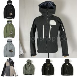 ARC Designer Hommes Veste Triple GORE-TEXPRO SV / LT Tissu imperméable Veste imperméable extérieure Veste de randonnée légère décontractée pour hommes1