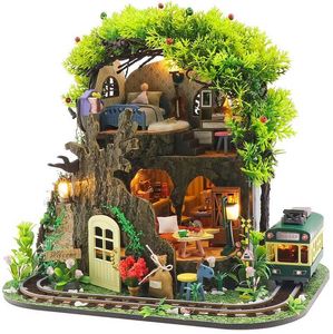 Architecture / DIY MAISON DIY Big Big Dollhouse avec meubles Light Forest Tree Houses Doll House Casa Miniture for Children Toys Birthday