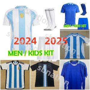 Argentina 3 estrellas Jerseys de fútbol 2024 Inicio Away Fans Player Versión MESSIS DYBALA DI MARIA MARTINEZ DE PAUL MARADONA Kit para niños Hombres 24 25 Copa América Camisetas